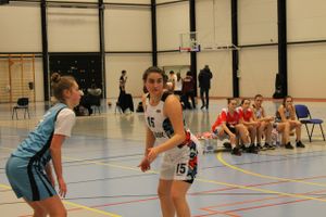 Сиудентки ВЛГАФК привезли награды с интернационального баскетбольного турнира (ФОТО)