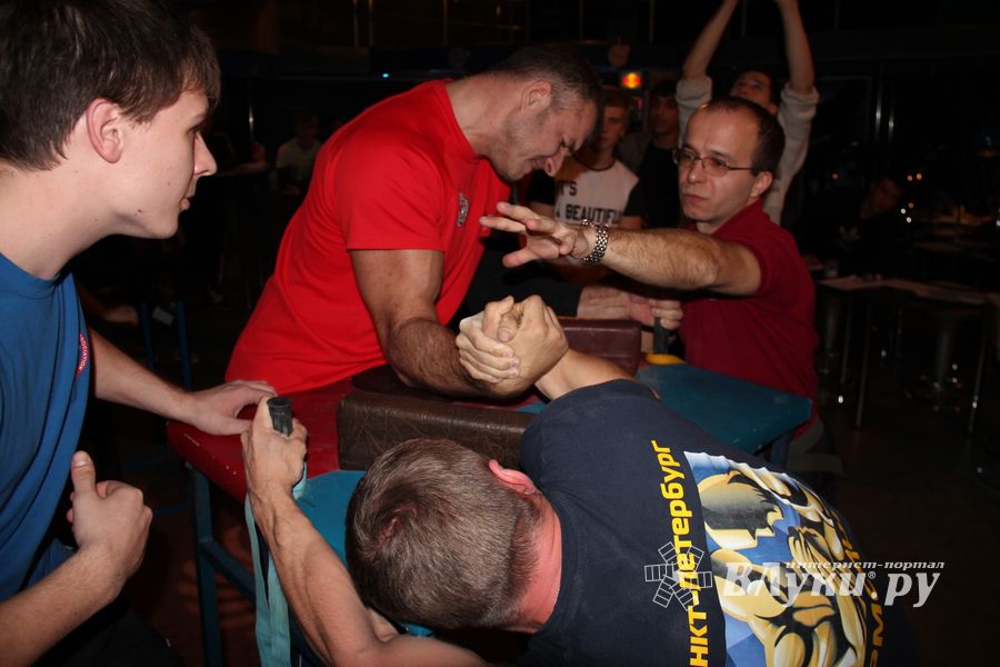 V-й открытый Чемпионат Велики Лук по армрестлингу