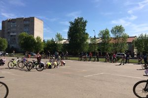 В Великих Луках прошел традиционный велопарад (ФОТО)