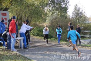 На о. Дятлинка прошел кросс среди обучающихся 8-х классов