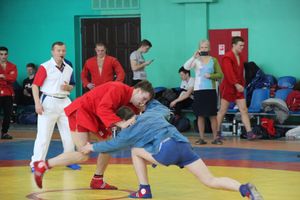 Самбисты поборолись на крупном турнире в Великих Луках (ФОТО)