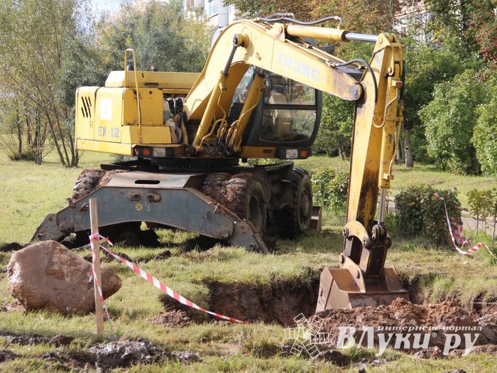 На ул. Гражданской – прорыв водовода (ФОТО)