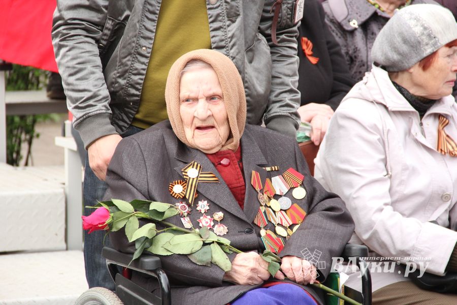 В Великих Луках отмечают День Победы (ФОТО)