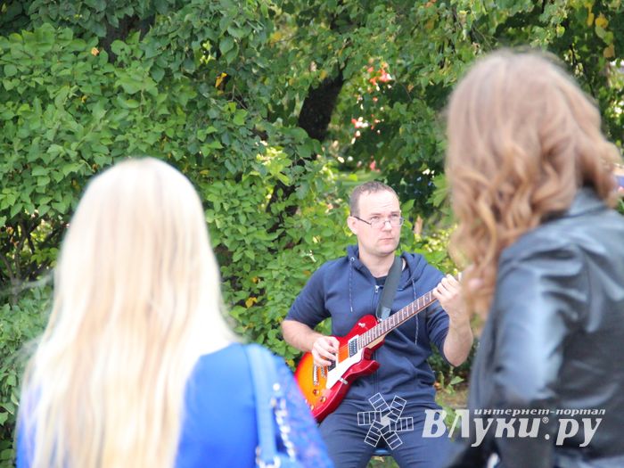 Великие Луки празднуют День города (ФОТО)