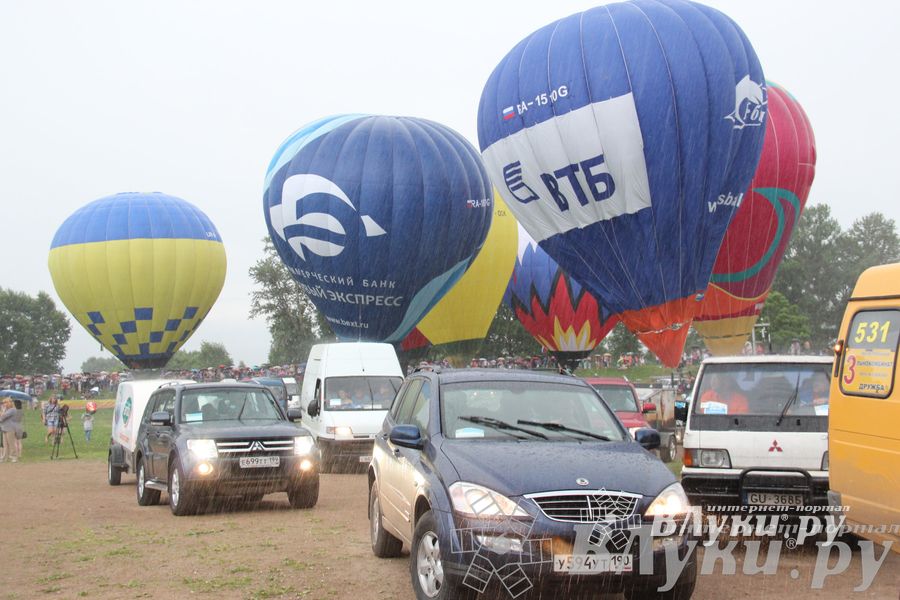 Открытие 18-й Международной встречи воздухоплавателей в Великих Луках (часть 2)