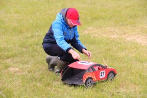 В Великих Луках проходит 7-й Фестиваль авиамодельного спорта (ФОТО)