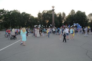 «Свеча памяти» в Великих Луках (ФОТО)