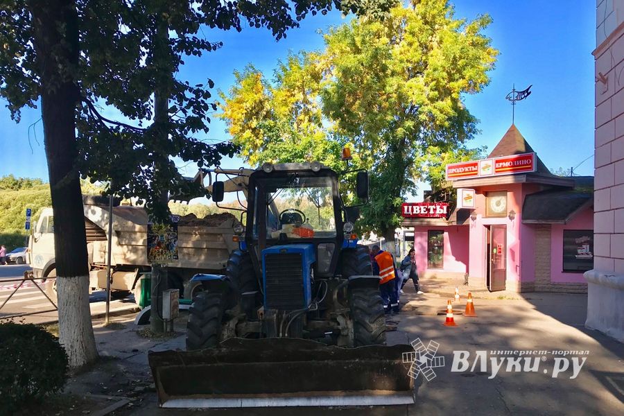 На пр-те Ленина произошёл прорыв трубы водоснабжения (ФОТО)