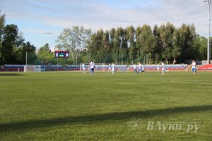 В Великих Луках состоялся матч Первенства СЗФО по футболу между командами «Луки-Энергия» и «Химик»