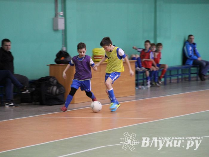 Новогодний футбол