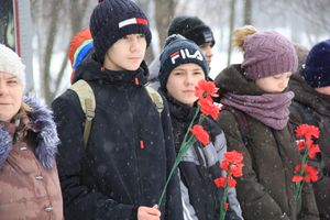 В Аллее Героев в Великих Луках прошёл Торжественный митинг  (ФОТО)