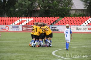 В Великих Луках состоялся Всероссийский турнир «Загрузи себя футболом» (фото)