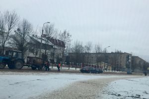 В Великих Луках производится ямочный ремонт (ФОТО)