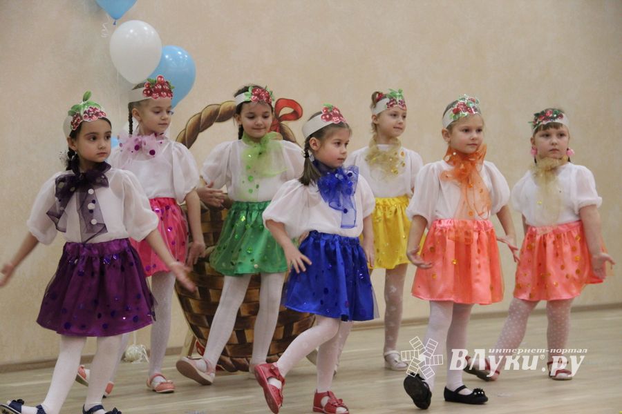 В Великих Луках выбрали «Воспитателя года» (ФОТО)