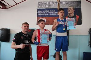 В Великих Луках завершился открытый турнир по боксу (ФОТО)