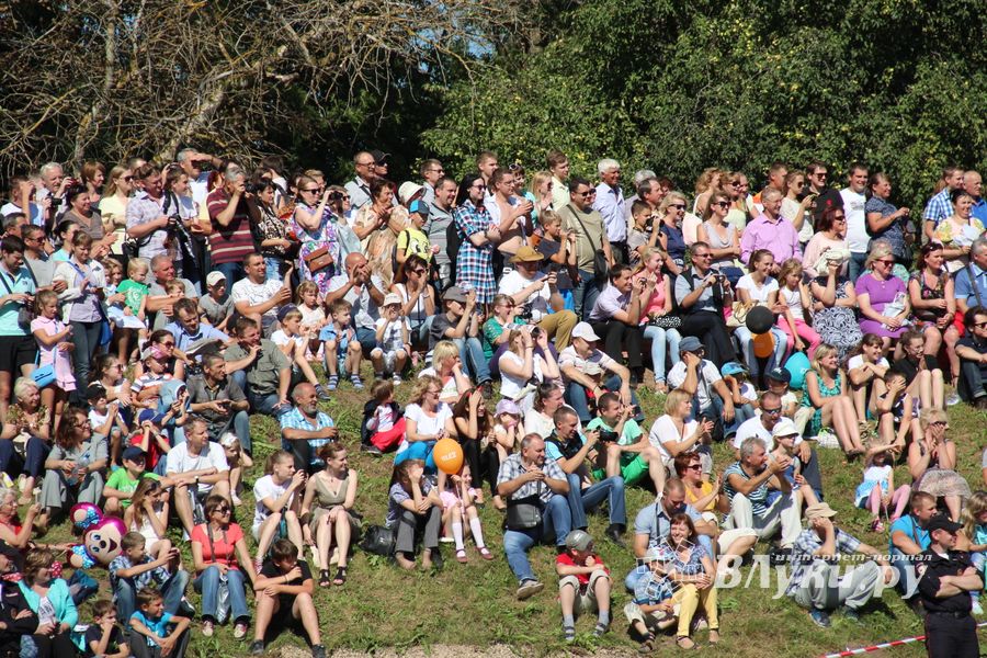 Великолукская Крепость соединила прошлое и настоящее (ФОТО)