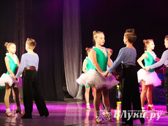 В ГДК им. Ленина встречают Новый год (ФОТО)