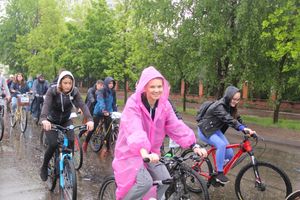 Зигзаг здоровья выполнили великолукские велосипедисты (ФОТО)