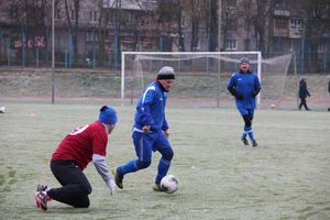 Боевая ничья в памятном футбольном матче (ФОТО)