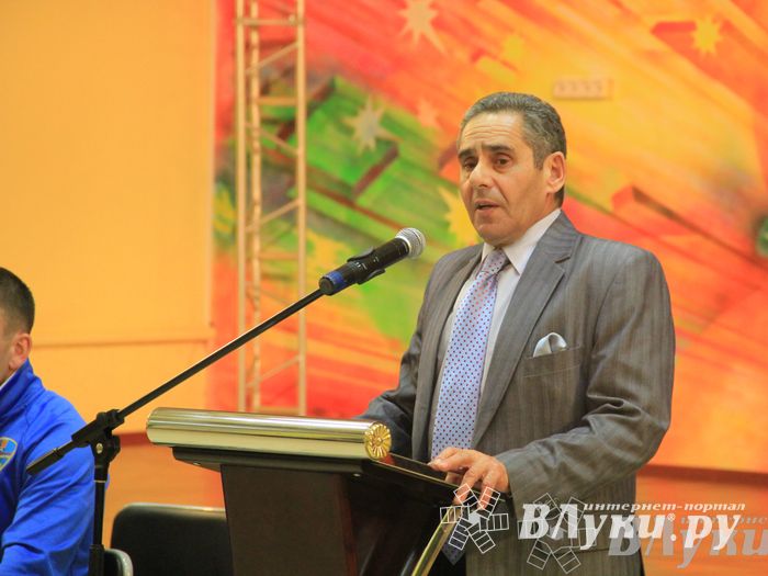 Презентация футбольной команды «Луки-Энергия»