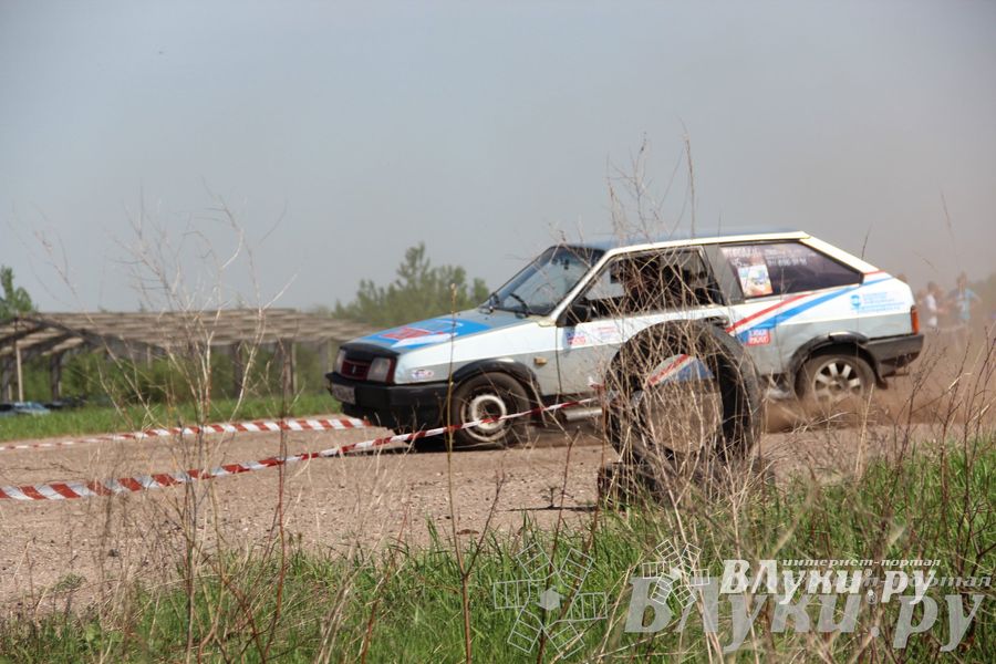 II Официальный этап Первенства г. Великие Луки — Новосокольники по Авто Спринт-слалому (фото)