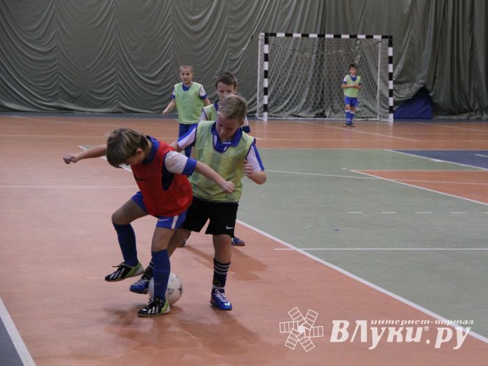 Новогодний футбол