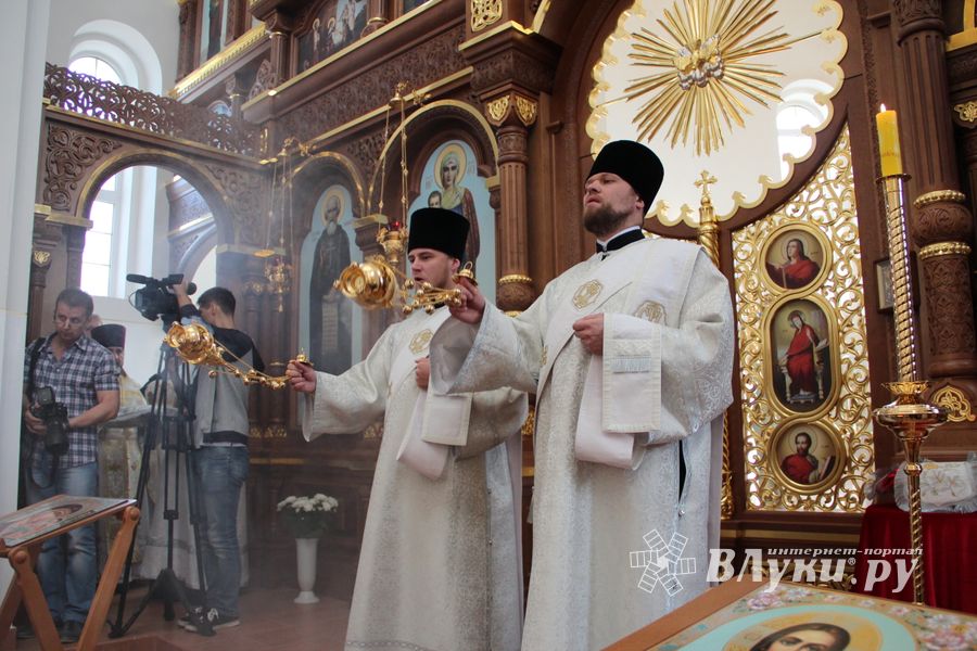 Освящение Храма святителя Тихона, Патриарха Всероссийского, святых Новомучеников и Исповедников Российских (ФОТО)
