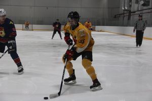 ХК «Луки-Экспресс» обошла псковскую «Гвардию» по буллитам (ФОТО)