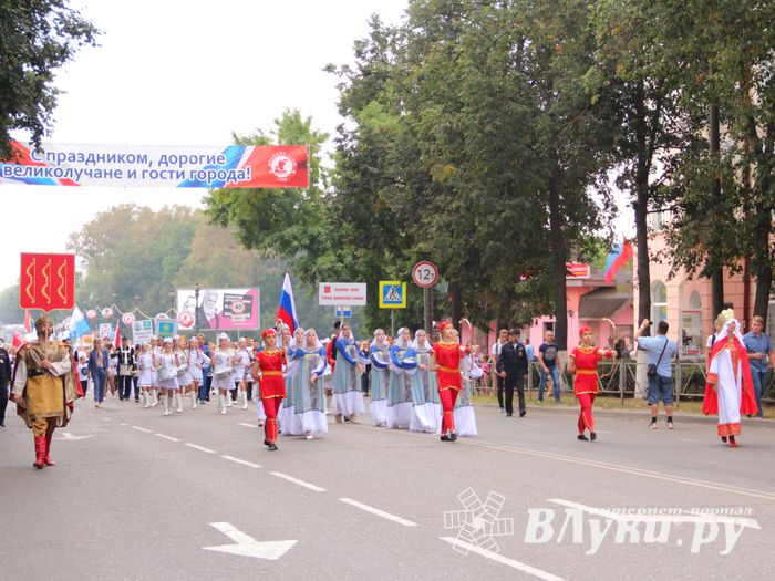 Лучшие мажоретки и барабанщицы награждены (ФОТО)