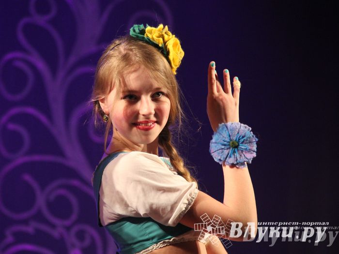 В ДК им. Ленина состоялся отчетный концерт студии восточного танца «Восточные сладости» (фото)