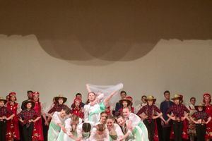 В Международном арт-пленэре «Чудное мгновенье» в Пушкинских Горах учатвуют воспитанники великолукского детского сада (ФОТО)