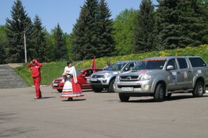 Члены Международный автопробега прибыли в Великие Луки 