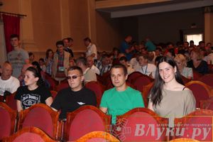 Церемония закрытия 18-й Международной встречи воздухоплавателей в Великих Луках, торжественное награждение