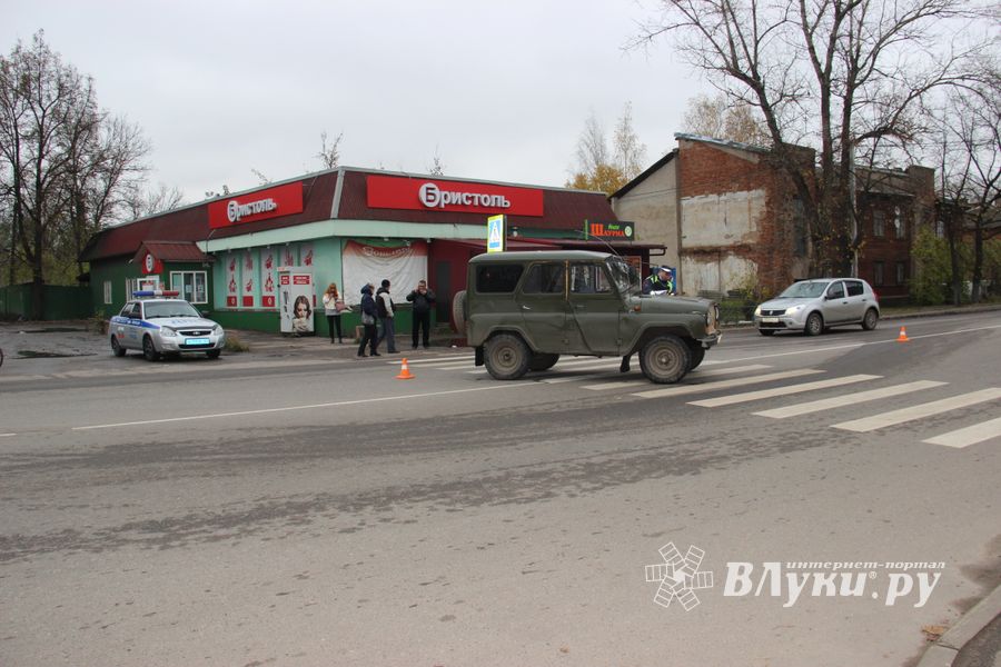В Великих Луках сбили пешехода (ФОТО)