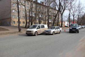 В ДТП на пр. Гагарина попала беременная женщина (ФОТО)