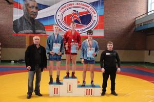 В Великих Луках прошли соревнования по самбо (ФОТО)