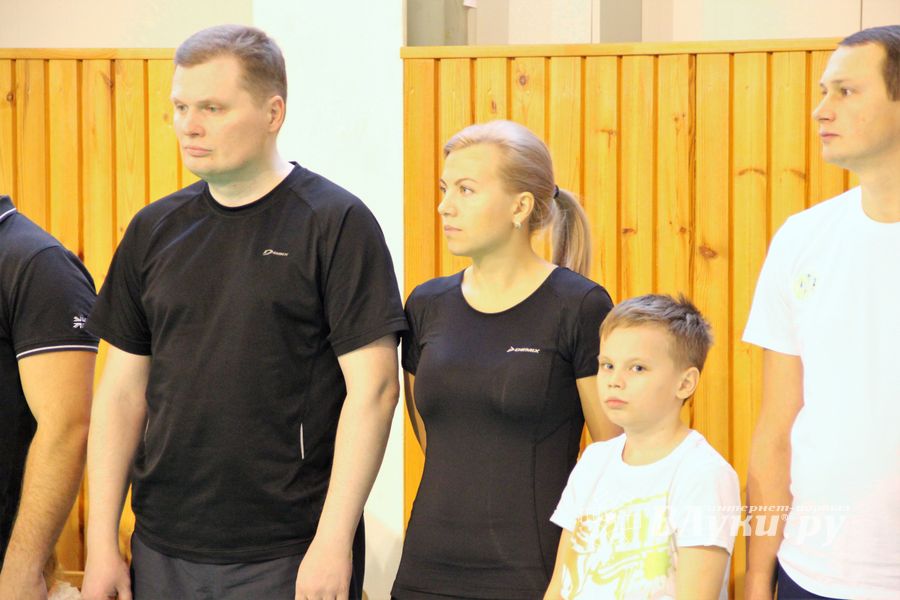 Великолучане одержали победу в зональном этапе «Папа, мама, я – спортивная семья» (ФОТО)
