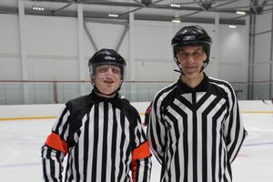 В Великих Луках прошли хоккейные матчи (ФОТО)