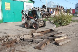 Улицу Дьяконова расширяют (ФОТО)