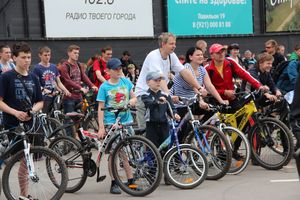 В Великих Луках состоялся «Велопарад» (ФОТО)