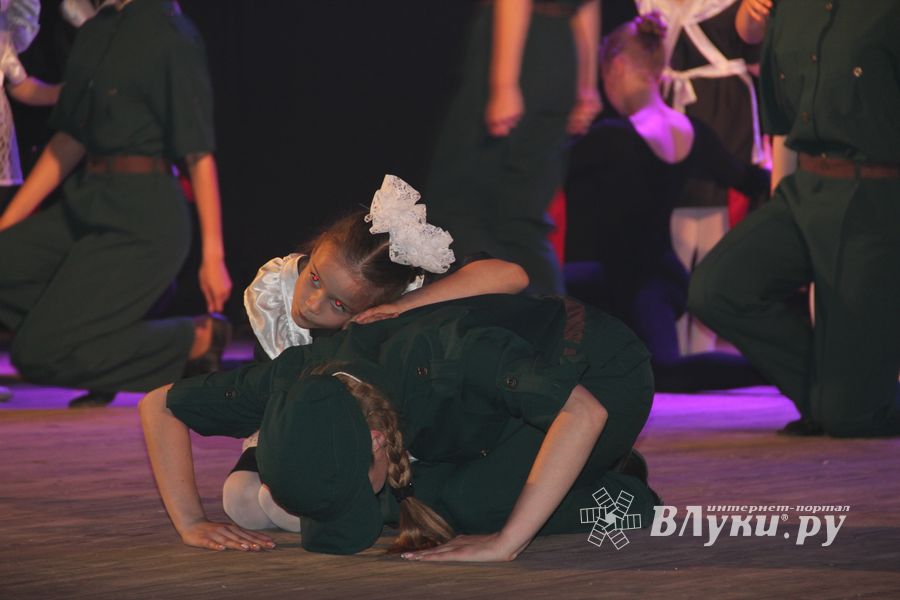 18 мая состоялся юбилейный концерт коллектива мажореток «Золотые погоны» (ФОТО)