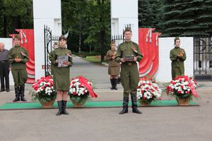 В Великих Луках проходит День памяти и скорби (ФОТО)