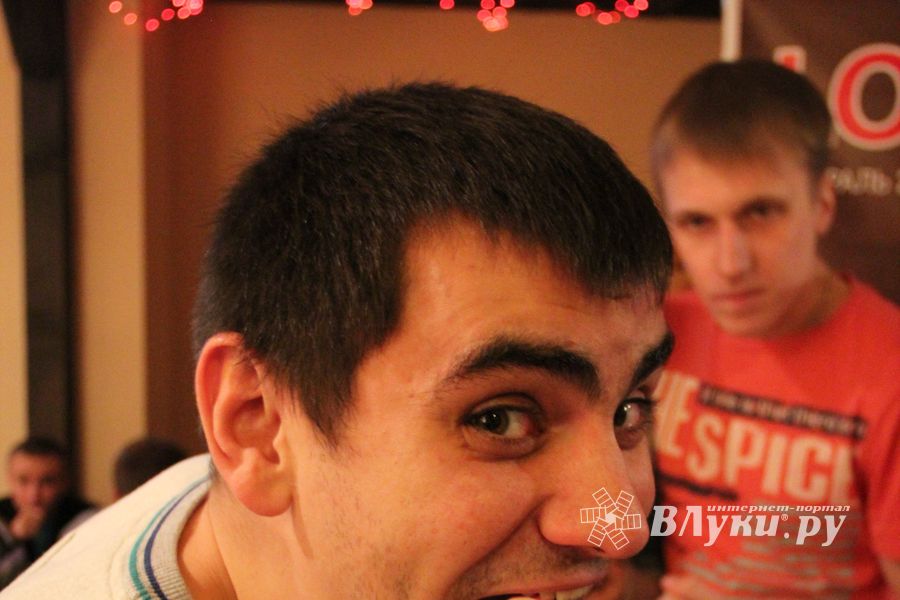 14 февраля в клубе «Хотэй» состоялось ежегодное шоу для влюбленных «Love Story»