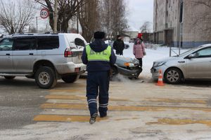 Лобовое ДТП на улице Печорской в Великих Луках (ФОТО)