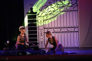 15 ноября театр моды "Абстракция" отметил 15-ти летний юбилей