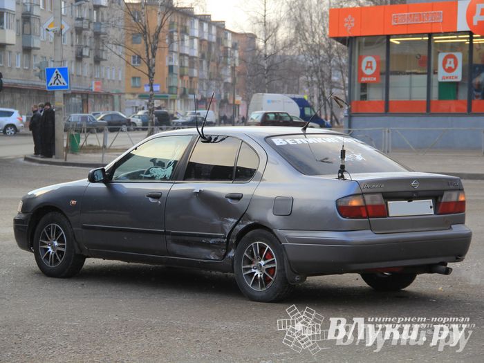 Фотофакт: ДТП на перекрестке Гагарина-Дьяконова