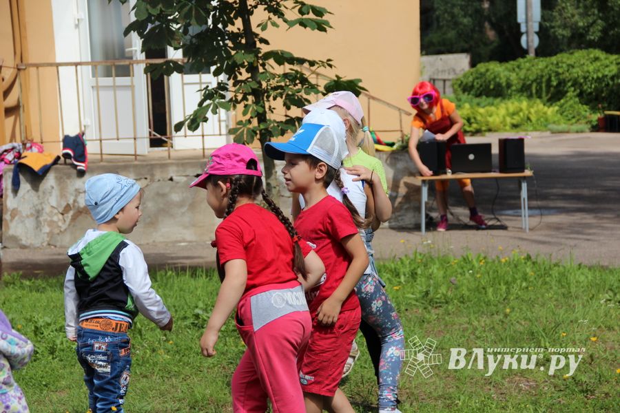 В детском саду встретили День семьи, любви и верности