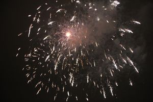 Великие Луки к встрече Нового года готовы (ФОТО)