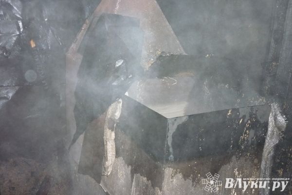 Неисправная печь стала причиной двух пожаров в Псковской области (фото)