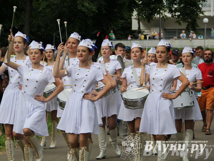 Открытие 19-й Международной встречи воздухоплавателей в Великих Луках